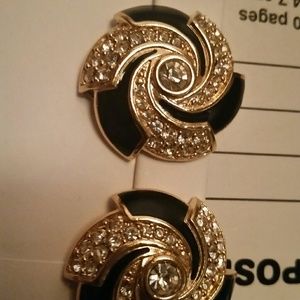 Ladies Black and Gold Clip On Earrings